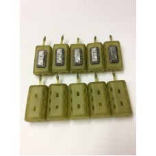 Plastic Block End Feeder - Medium 40g (10 Pack)